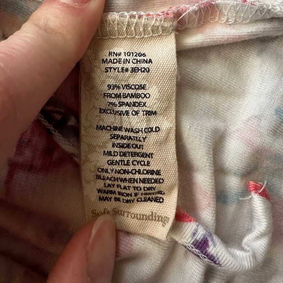 Soft Surroundings Floral Robe Size Petite XS - Picture 6 of 10